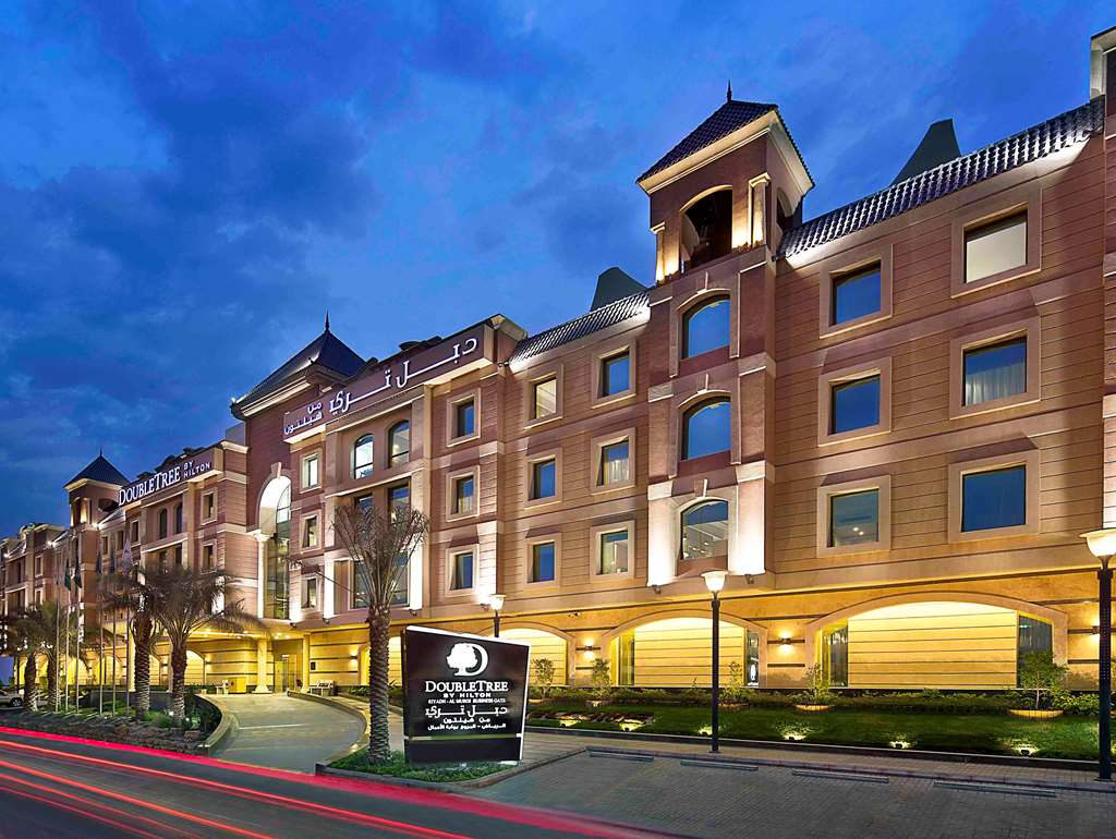 DoubleTree by Hilton Riyadh-Al Muroj Business Gate