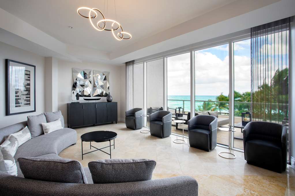 DoubleTree Resort & Spa by Hilton Hotel Ocean Point - North Miami Beach