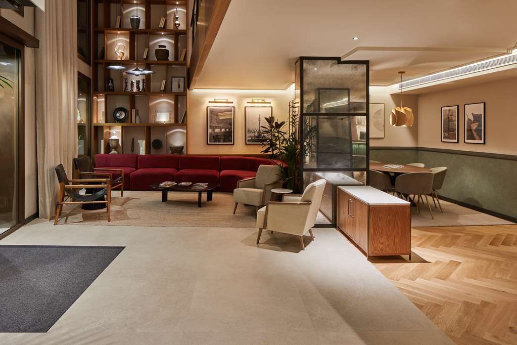 Via Sants Hotel Barcelona Tapestry Collection by Hilton