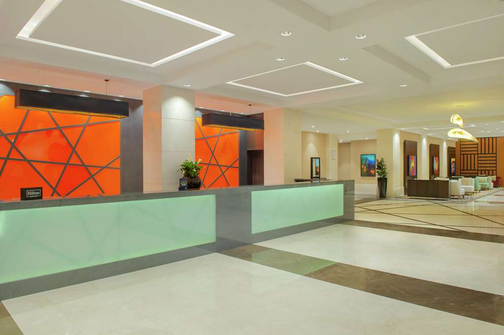 DoubleTree by Hilton Doha - Al Sadd