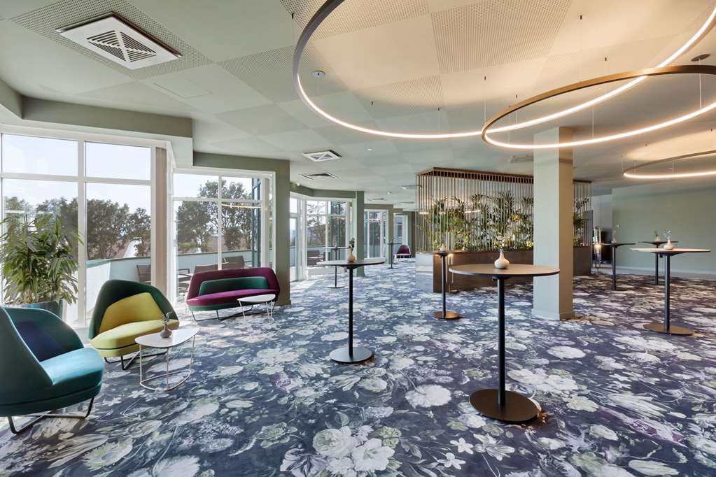 DoubleTree by Hilton Vienna Bosei