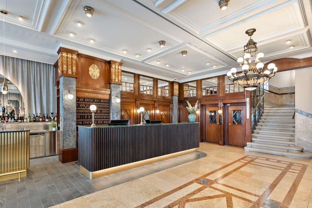 Hotel Astoria Vienna, Curio Collection by Hilton