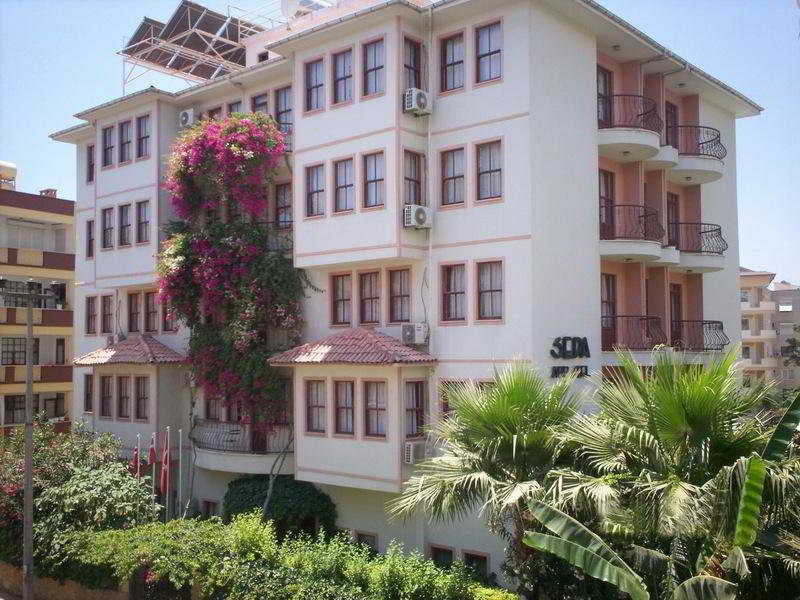The S Apart & Suit Hotel