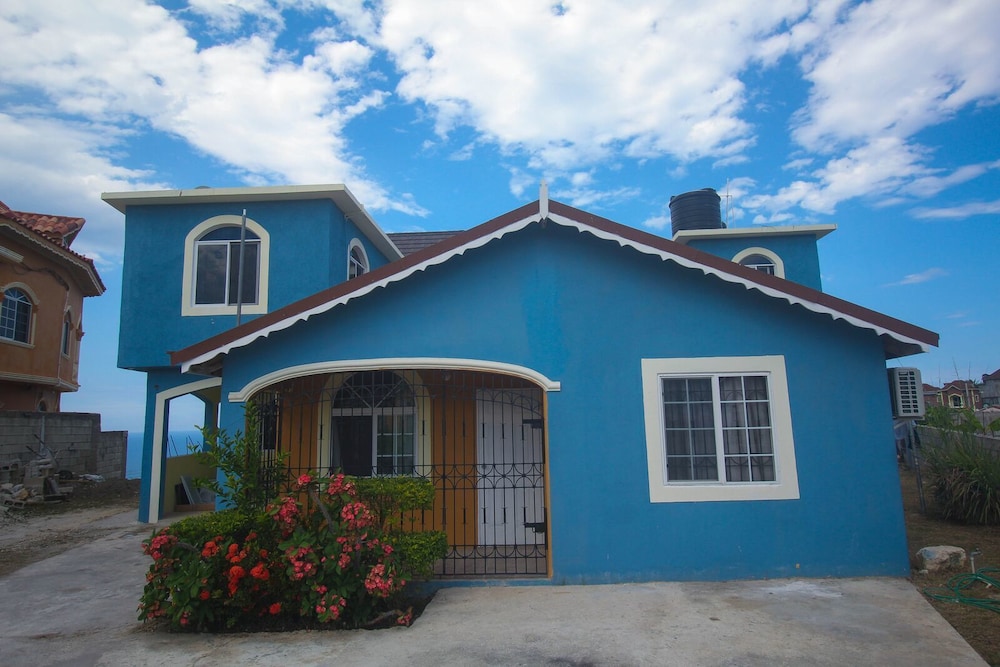 Blue Hills Ocean View