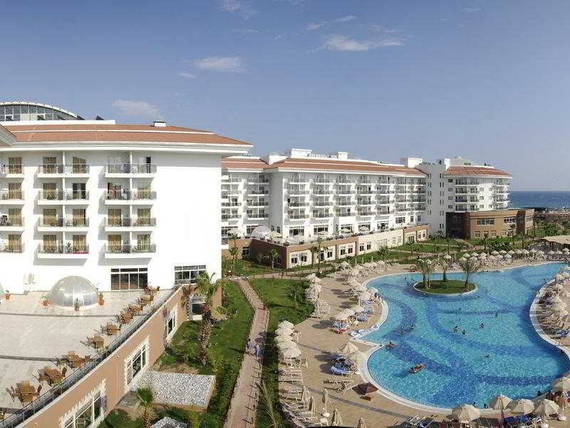 Seaden Sea World Resort & Spa