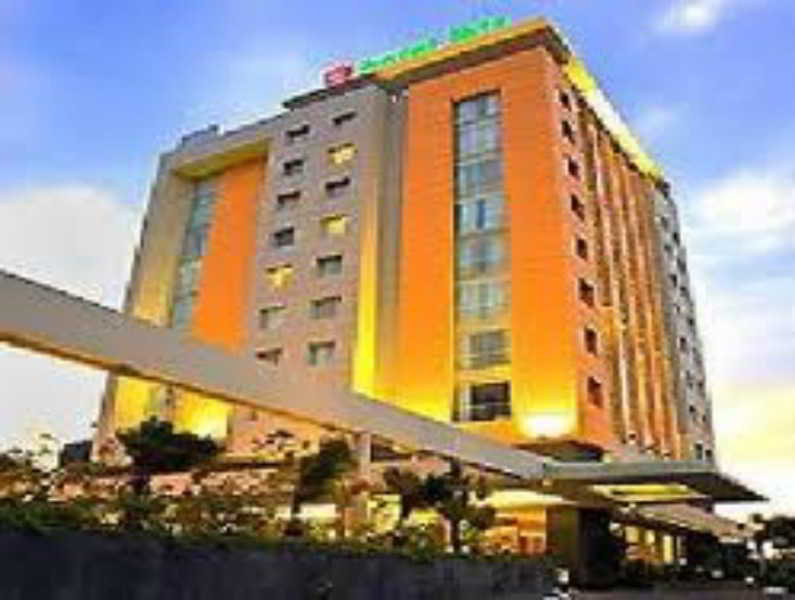 Mercure Surabaya