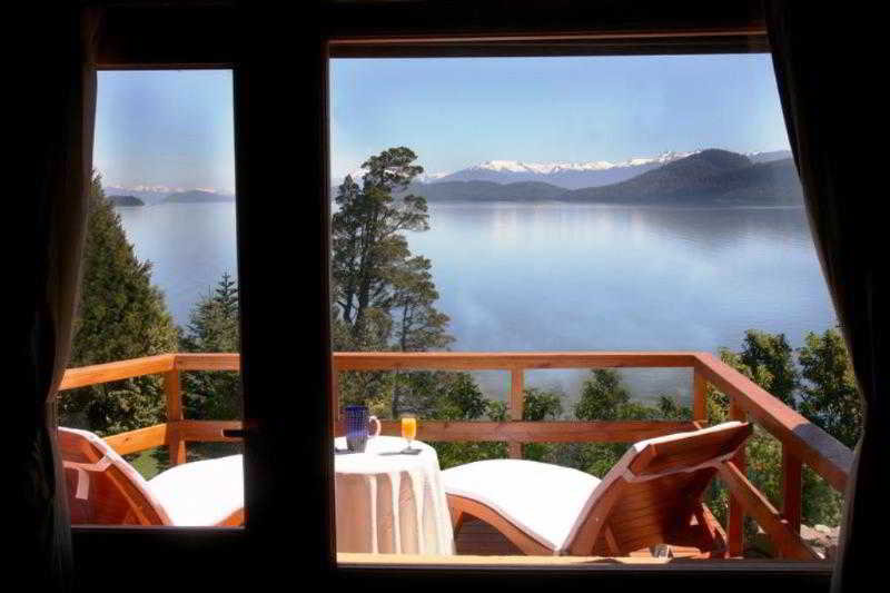 La Sirenuse Lake Suites