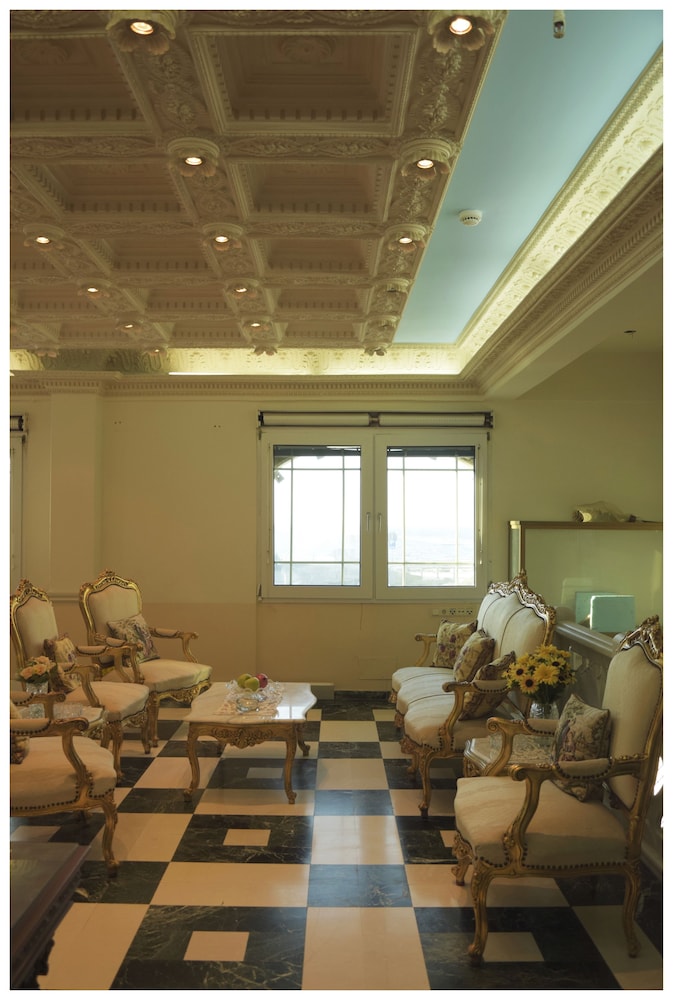 Esperides Hotel