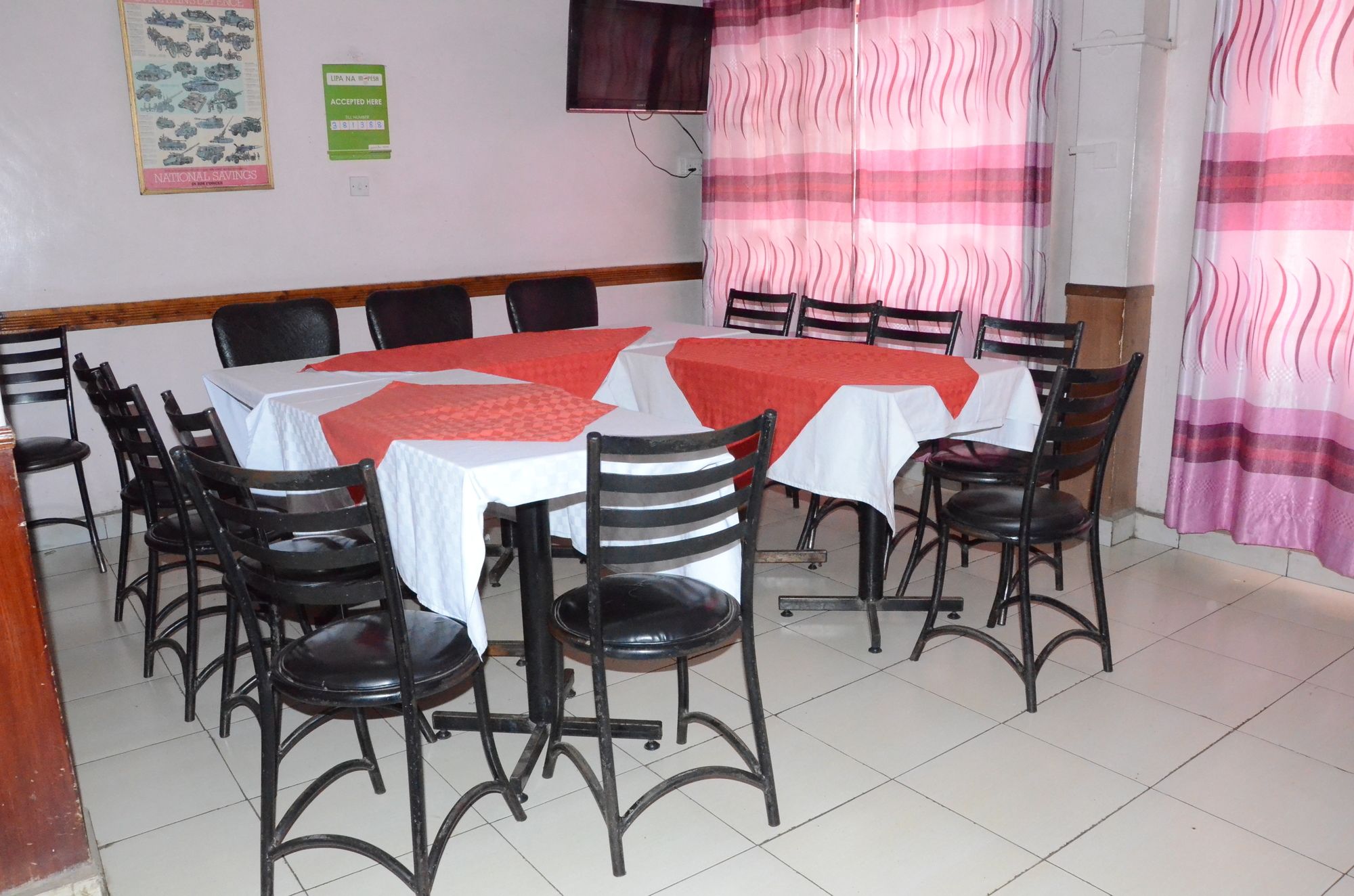 Nyam Hotel