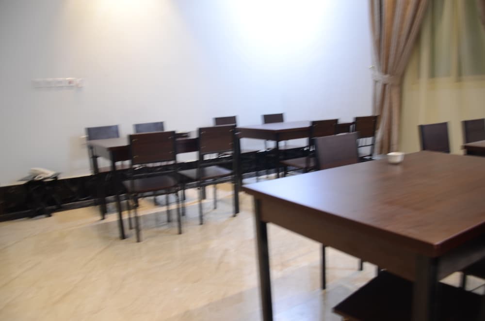 Noor Amal Hotel Apartments As Sulay