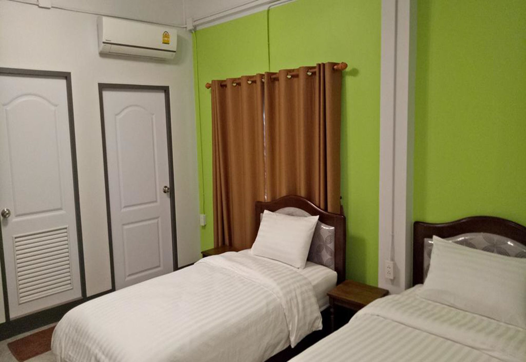 Baan Phraeng Poshtel Bangkok