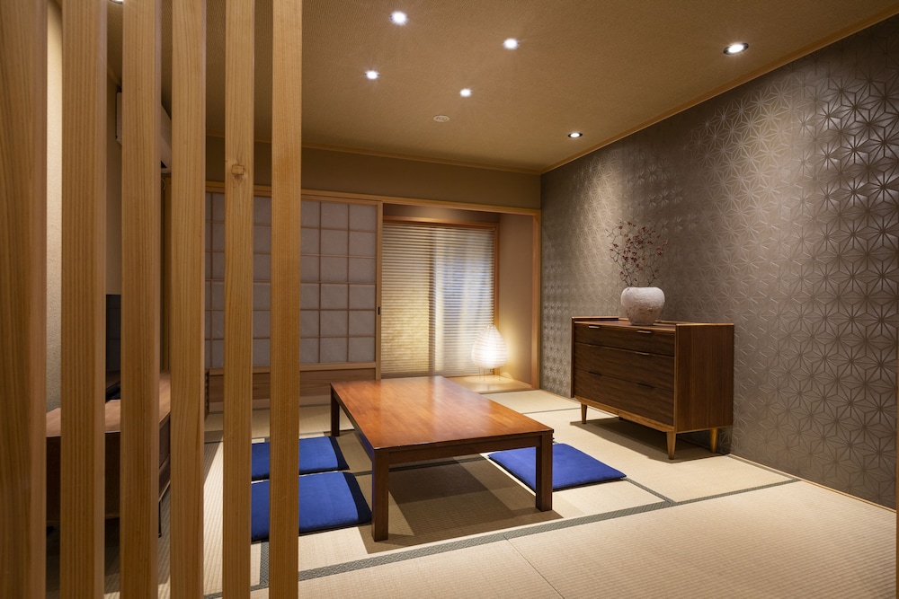 Rinn Miyagawa-cho Tsubaki