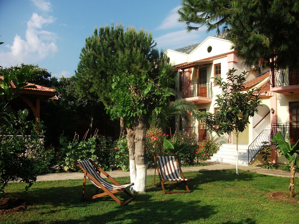 Hotel Ilkiz Beach Hotel