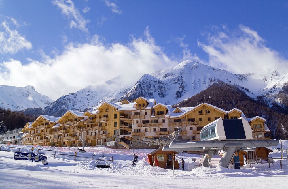 Le Parc Des Airelles