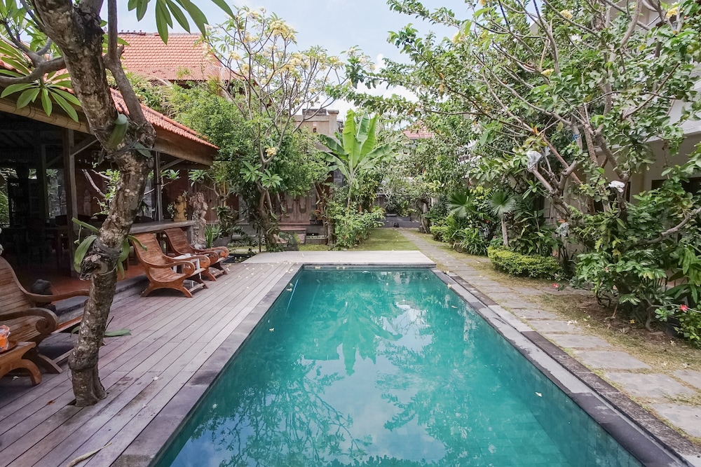 D'uma Residence Hotel