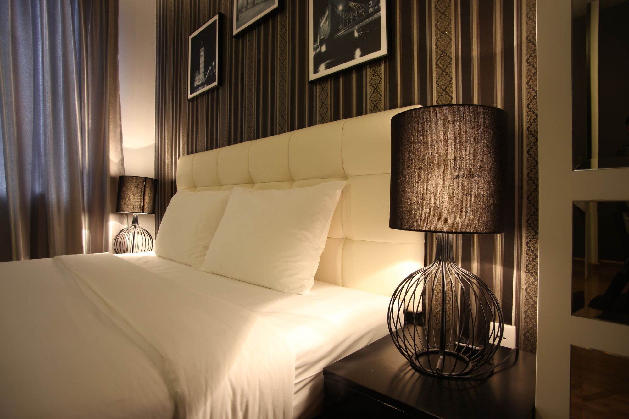 Friday Hotel