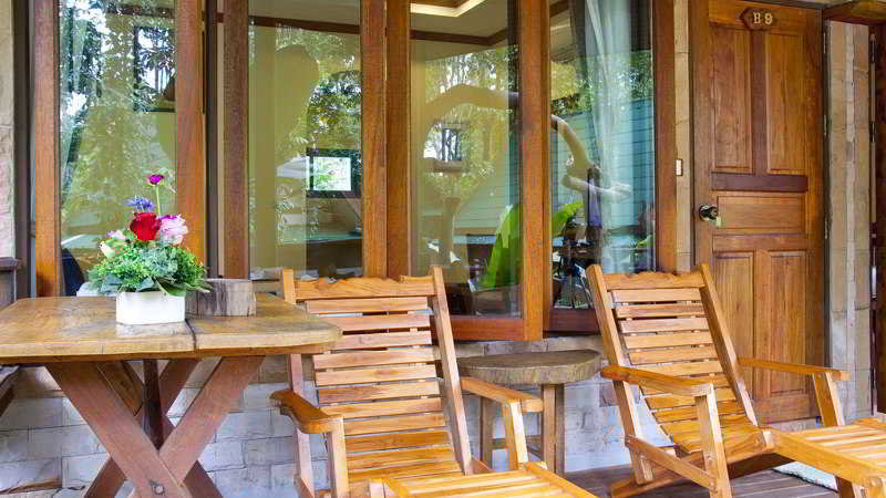 Ao Nang Cliff View Resort