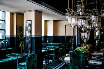 Monsieur George Hotel & Spa – Champs Elysées