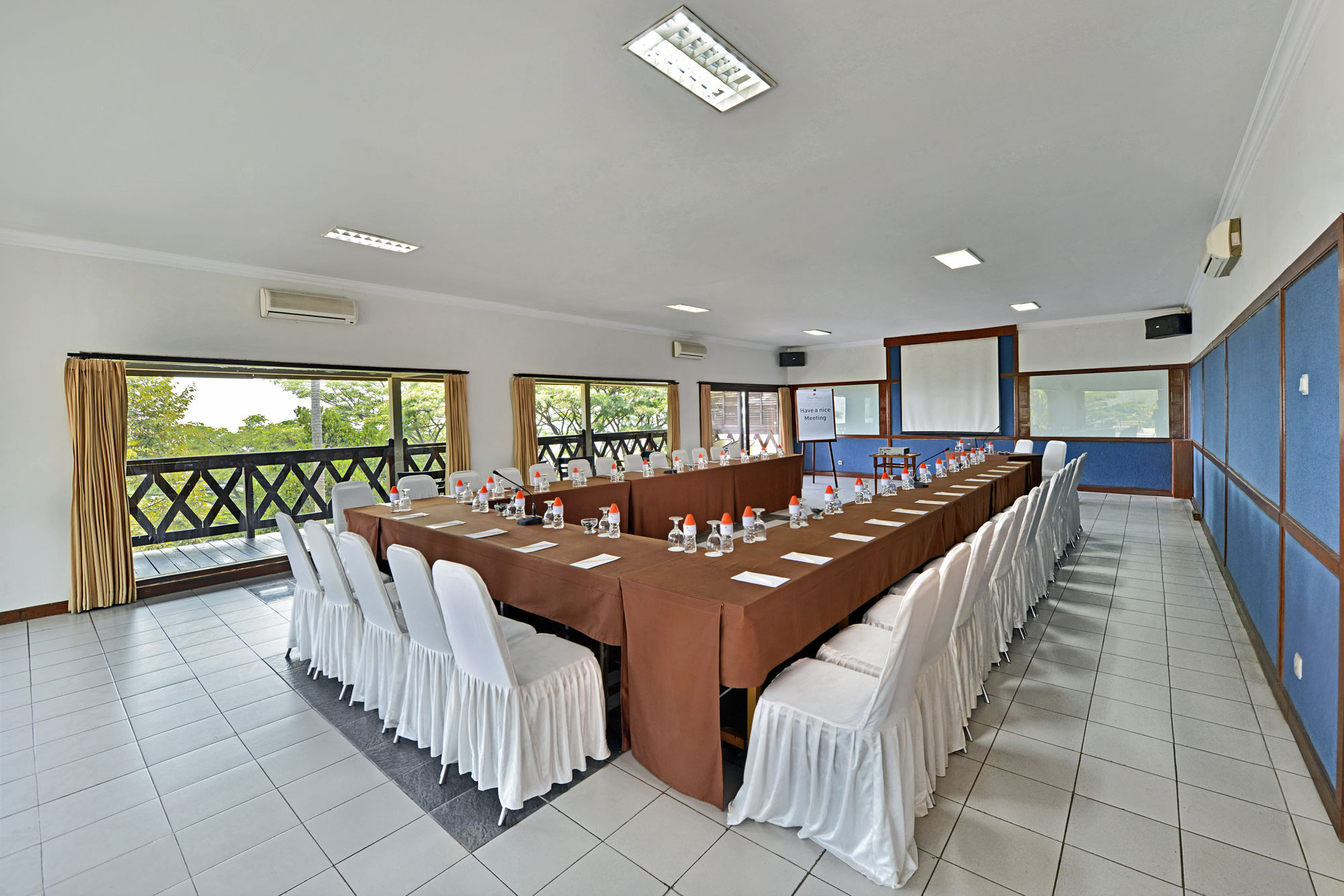 Grand Trawas