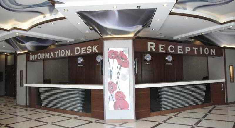 Deluxe Hotel & Spa