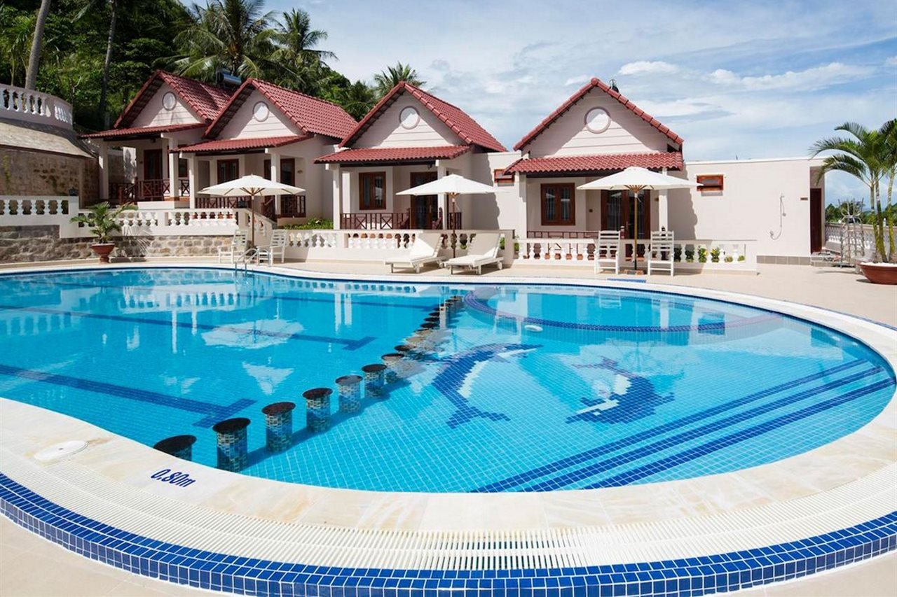 Hong Bin Bungalow Resort