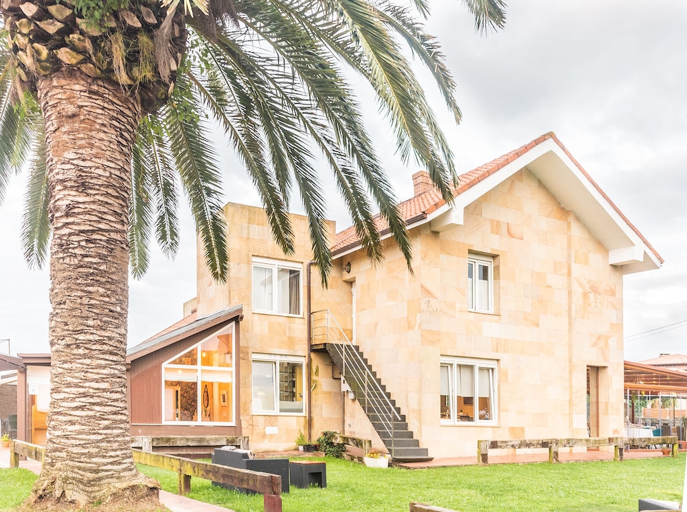 Hotel Alcamino