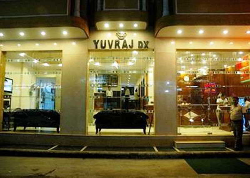 Yuvraj Deluxe