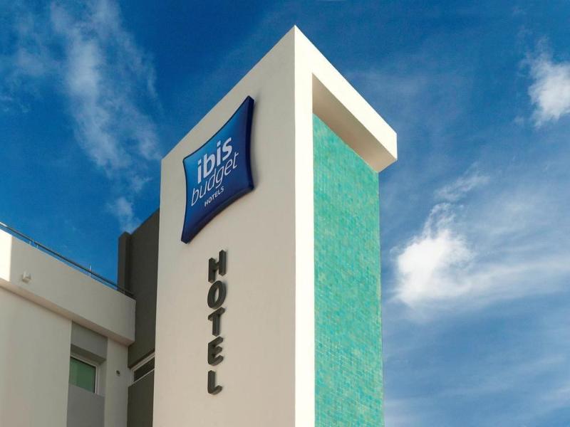 Zola 45 Bezons Hotel