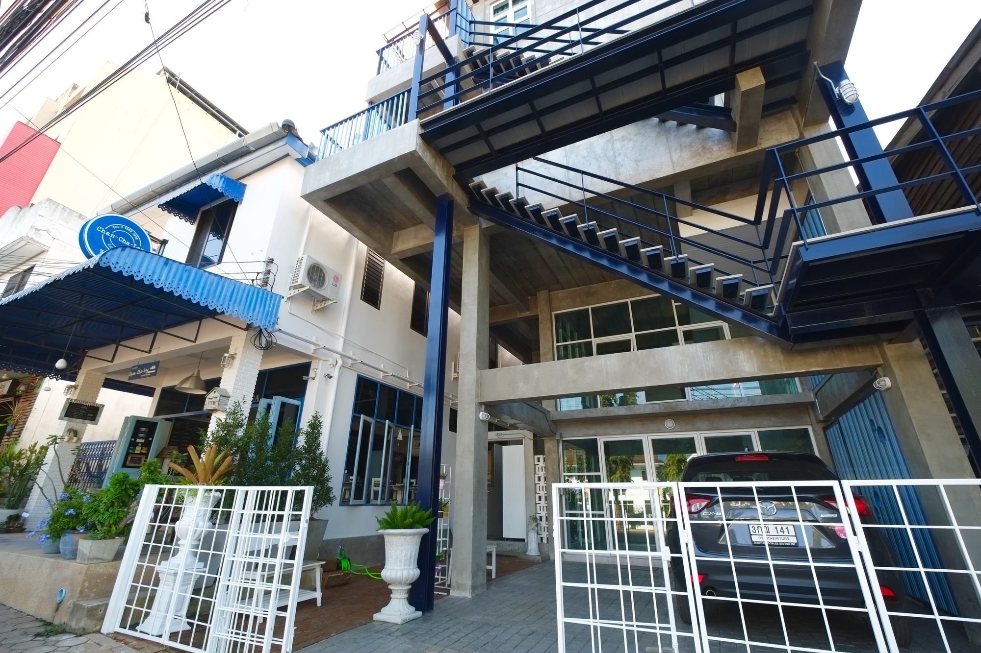 Chanchalay Hip Hostel