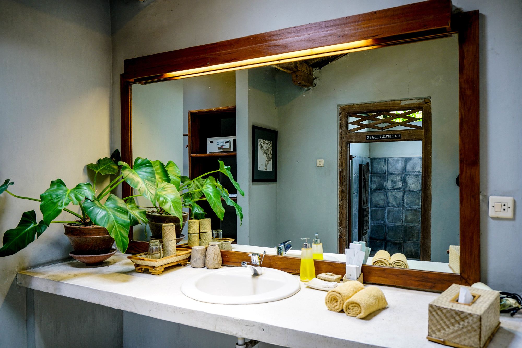 D'Omah Hotel