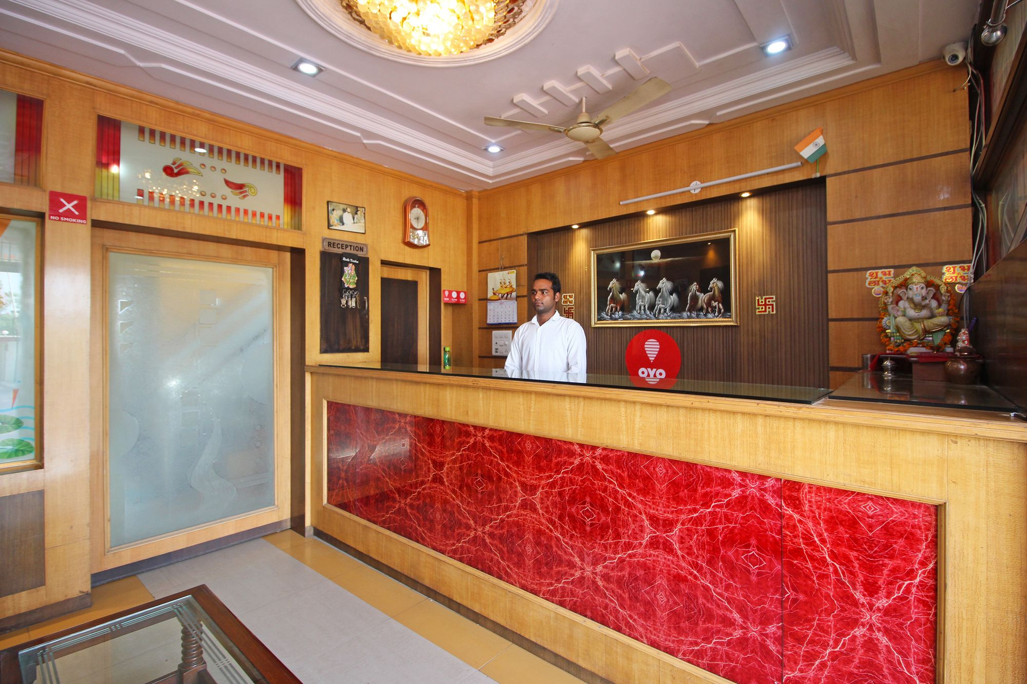 Hotel Maharani Resorts