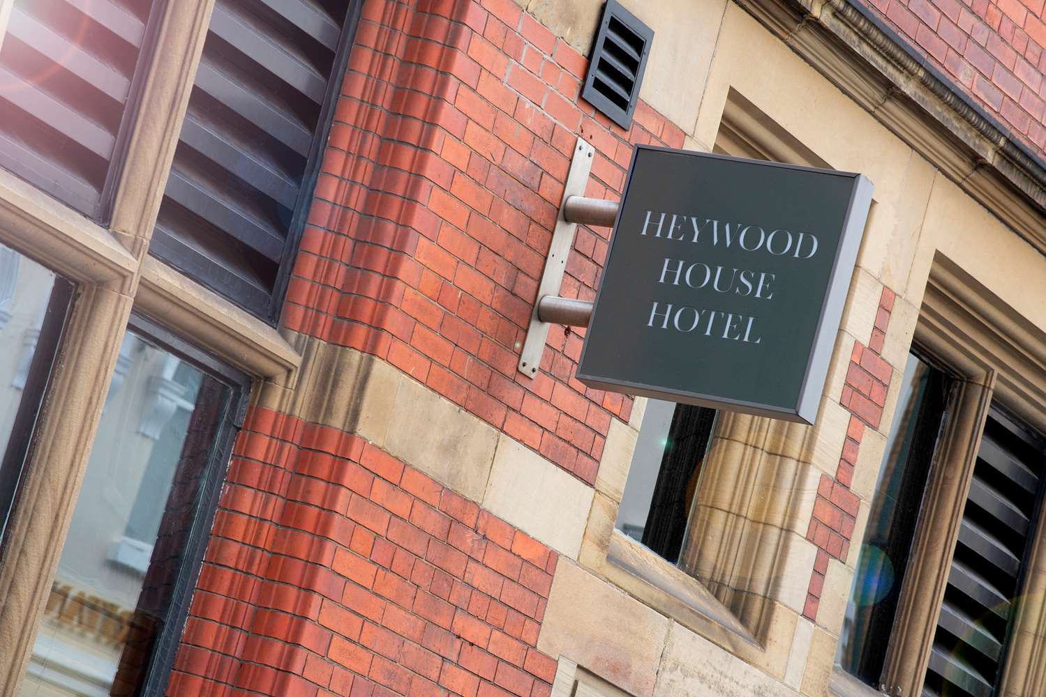 Heywood House  Bw Signature Collection By Best Western