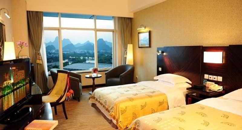 Guilin Lijiang Waterfall Hotel