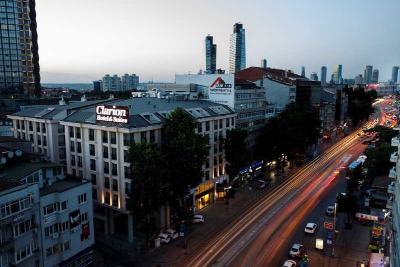 Grand Aras Hotel & Suites