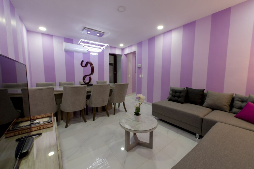 Once21 Apartments