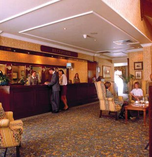 Village Hotel Chester St David's