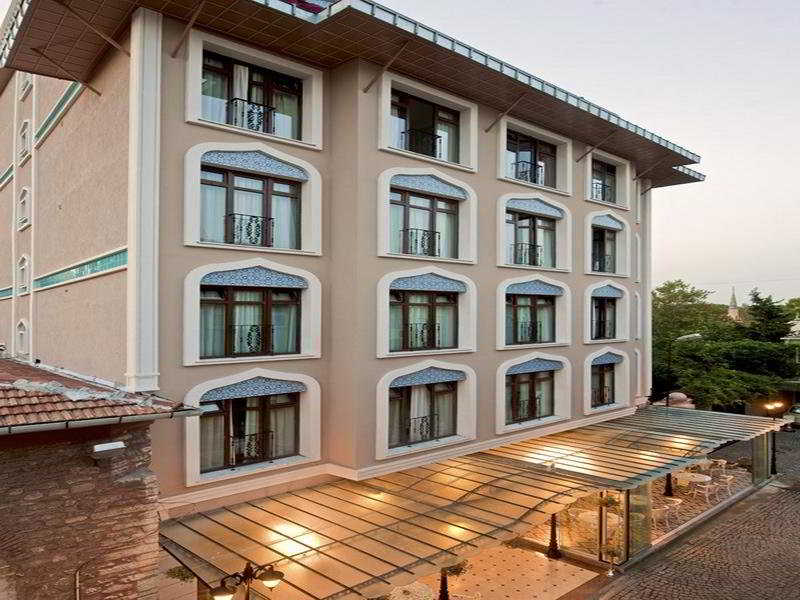 The And Hotel