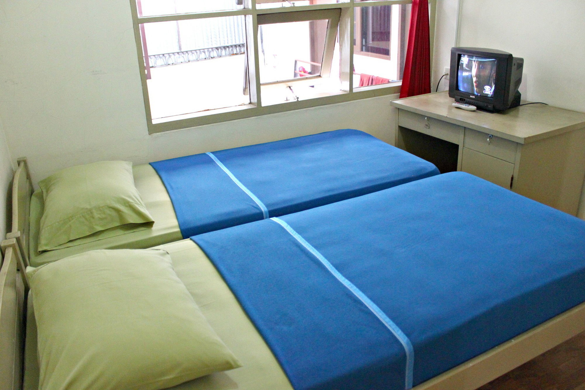 De Sun Pasteur Guest House
