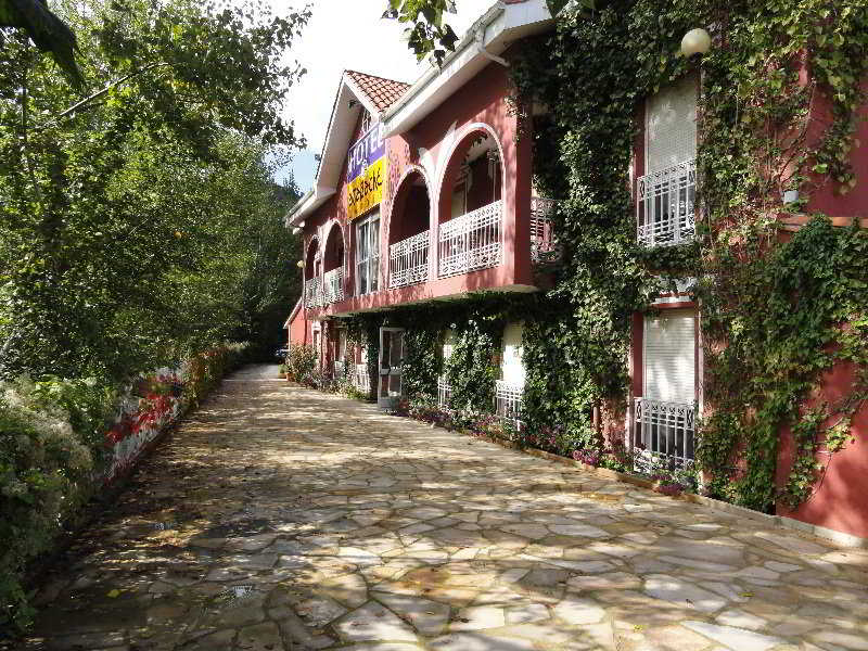 Hotel Azabache Cardes