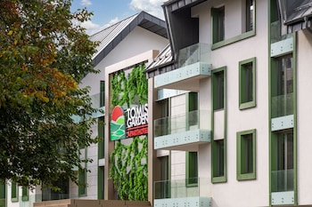 Tomis Garden Aparthotel Bucharest