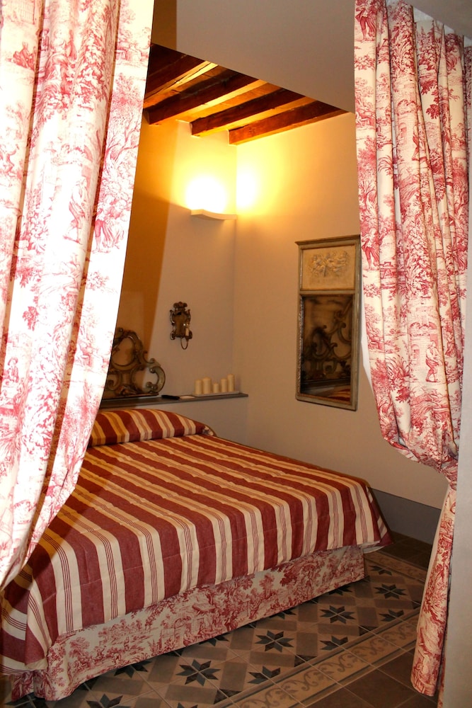 Residenza D'Epoca Corte Dei Neri