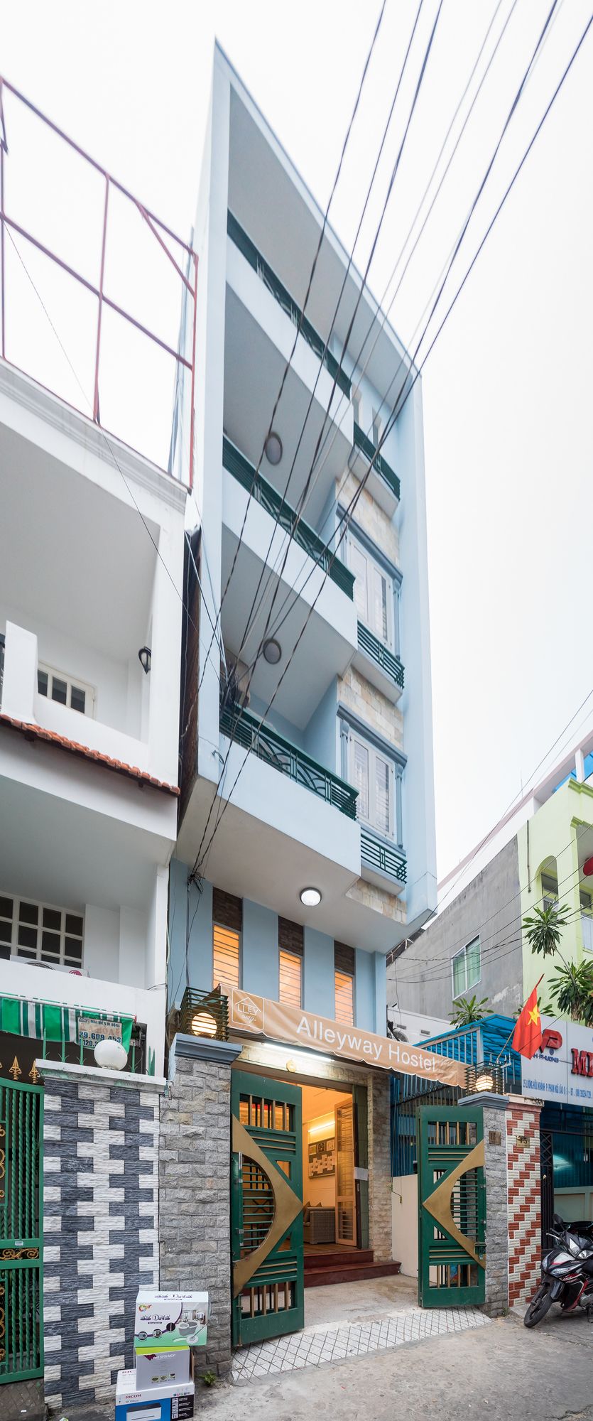 Alleyway Hostel