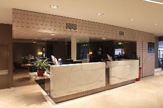 Novotel Sydney West HQ Hotel
