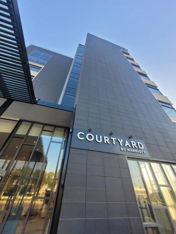 COURTYARD BY MARRIOTT SANTIAGO AIRPORT