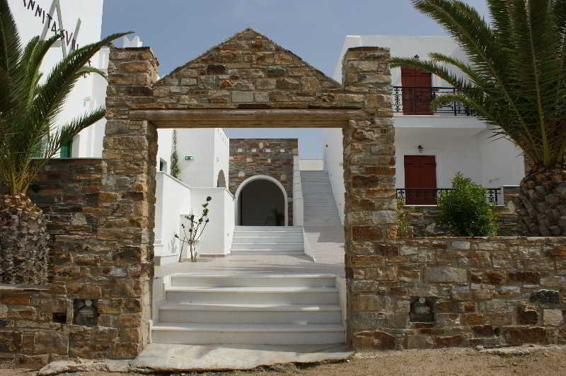 Annita's Village Hotel