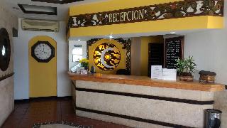 Hotel Suites Flamboyanes