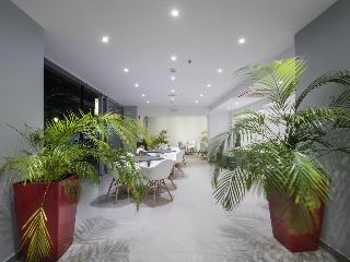 Elite Hotel