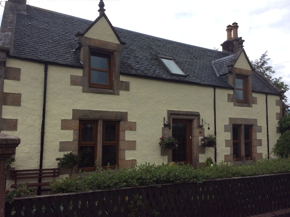 Furan GuestHouse