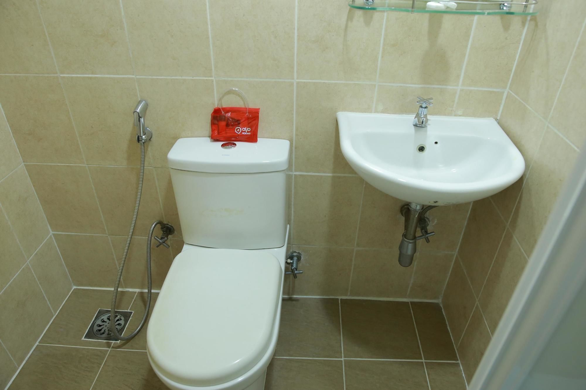 Oyo 119 Gds Hotel
