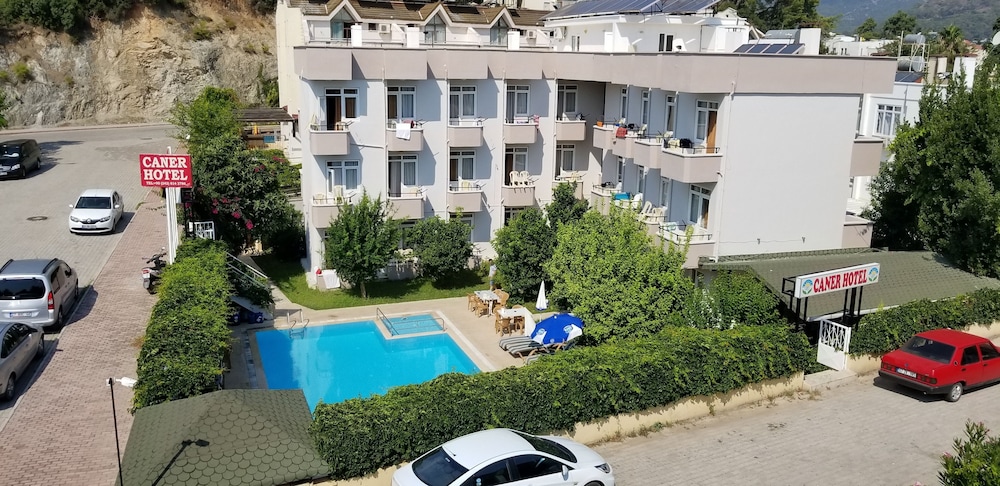 Lodge Caner Hotel